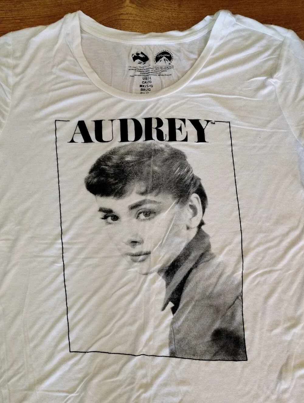 Y2K 2000s Audrey Hepburn Graphic White & Black Tee SZ Large Rockabilly Retro